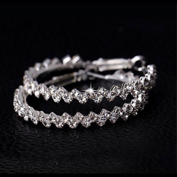 Beautiful CZ Diamond Hoop Earrings - Picture 1 of 4